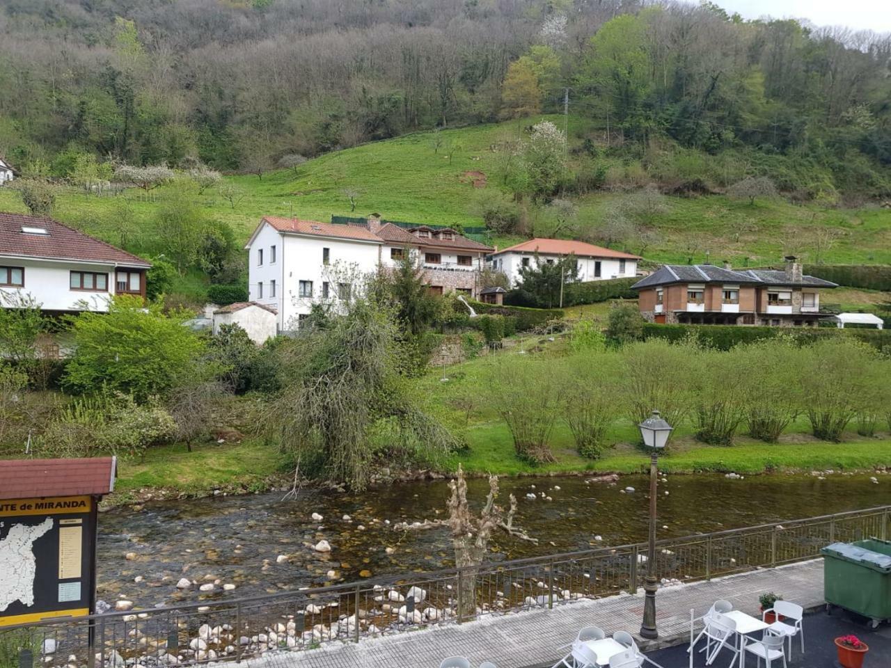 Alojamiento Calzada Romana Belmonte De Miranda Esterno foto